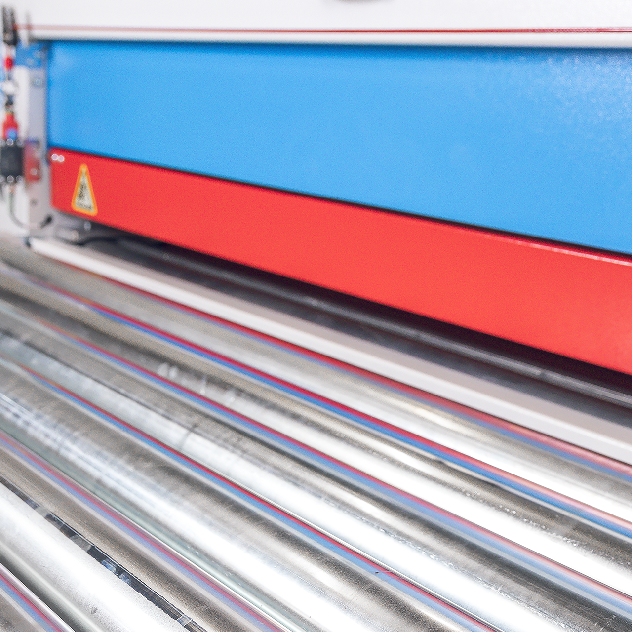 Rotary Laminating Press -Moveable infeedtable driven roller(3)